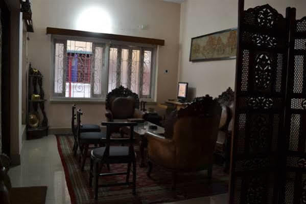 כלכותה Monorama Guest House מראה חיצוני תמונה